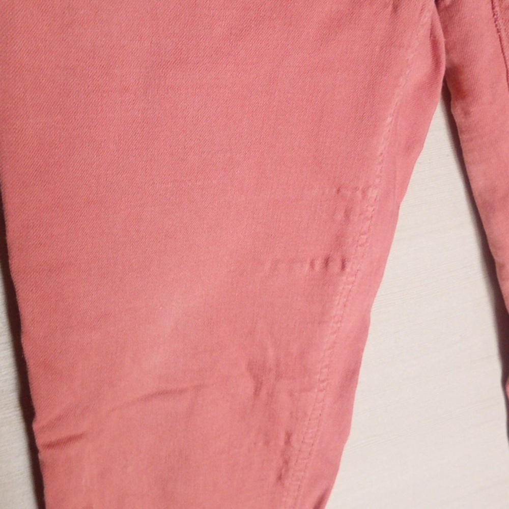 Old Navy Women's Coral Skinny Jeans - Picture 10 of 10